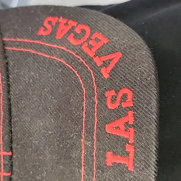 LAS VEGAS Baseball Cap - Picture 2 of 8